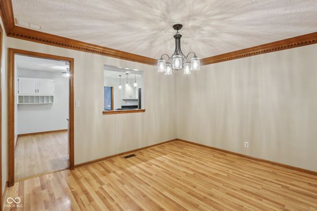 7345 Runningbrook Way, Indianapolis, IN 46254