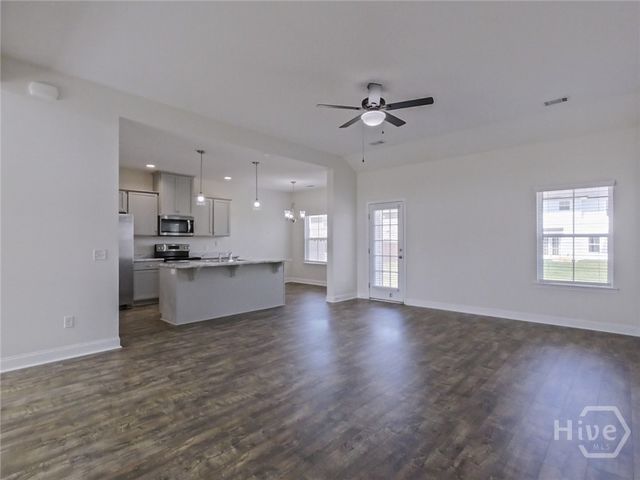 56 Thomas Way SE, Ludowici, GA 31316