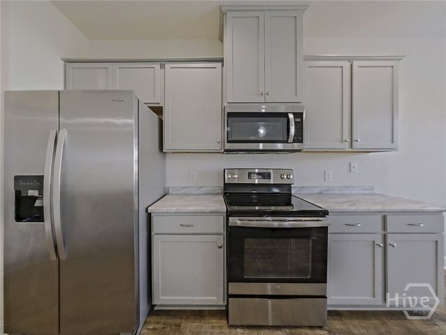 56 Thomas Way SE, Ludowici, GA 31316