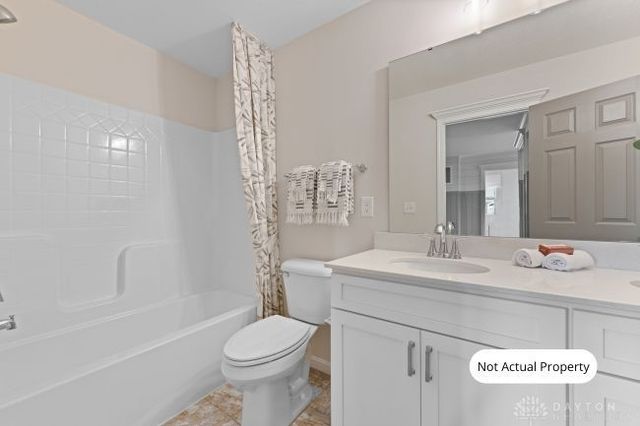 130 Magnolia Lane, Springboro, OH 45066