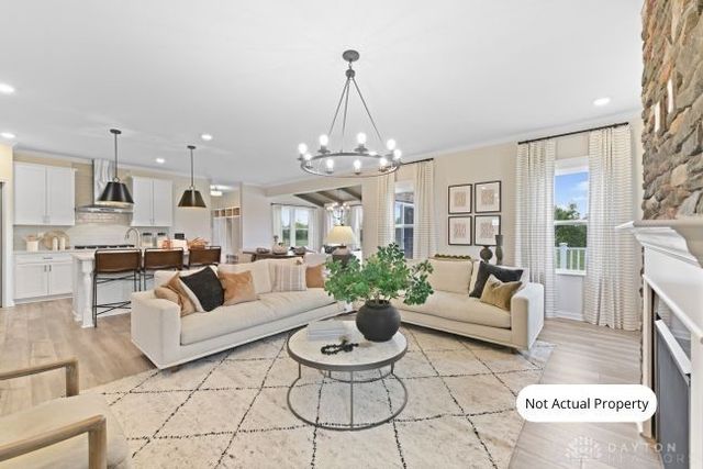 130 Magnolia Lane, Springboro, OH 45066