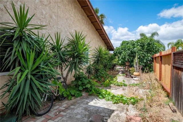 1245 Prado, Redlands, CA 92374