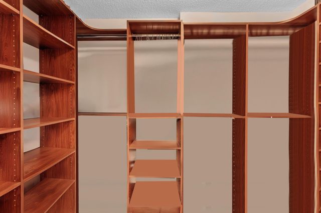 7512 N Devon Dr 210, Tamarac, FL 33321