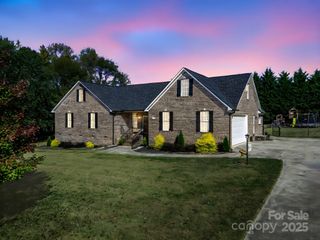 243 Laren Road, Shelby, NC 28152