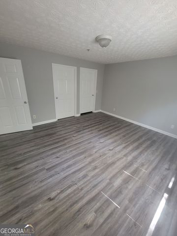 2204 Fairington Village Drive, Lithonia, GA 30038