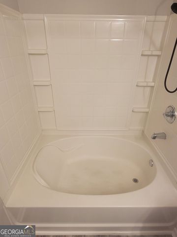 2204 Fairington Village Drive, Lithonia, GA 30038