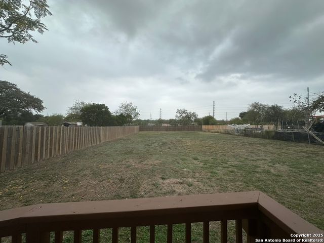 631 Monticello, San Antonio, TX 78223