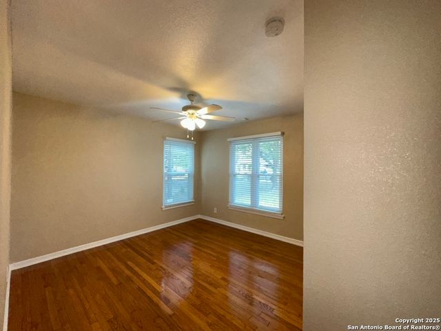 631 Monticello, San Antonio, TX 78223
