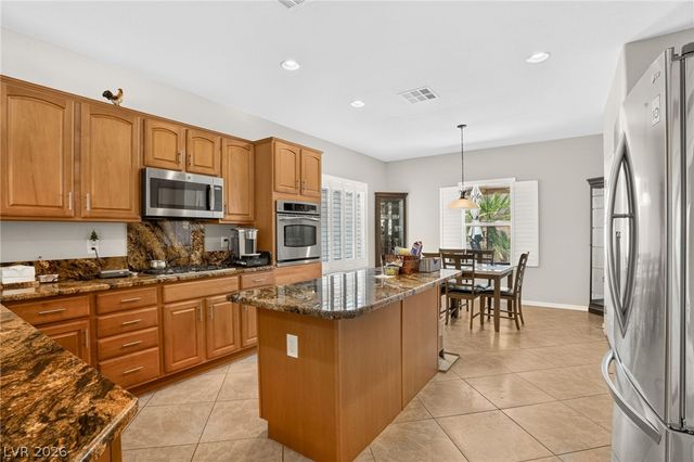 2517 Black River Falls Drive, Henderson, NV 89044