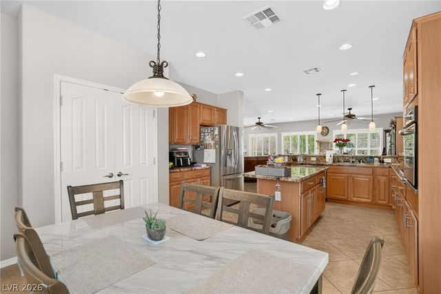 2517 Black River Falls Drive, Henderson, NV 89044