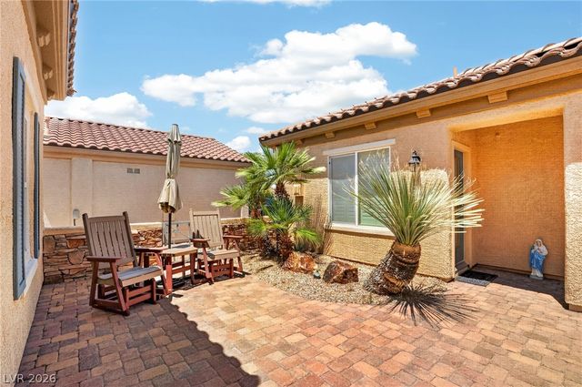 2517 Black River Falls Drive, Henderson, NV 89044
