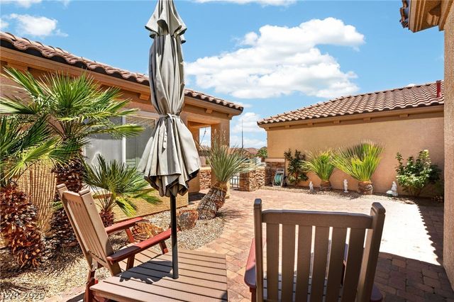 2517 Black River Falls Drive, Henderson, NV 89044