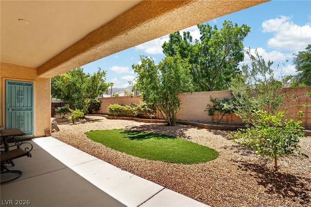 2517 Black River Falls Drive, Henderson, NV 89044