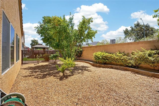 2517 Black River Falls Drive, Henderson, NV 89044