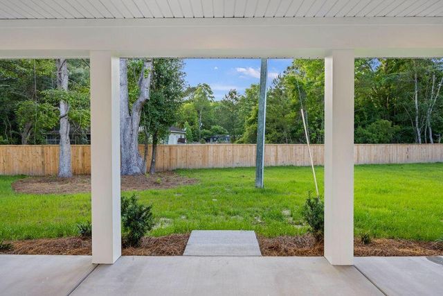 6324 N Highway 17, Awendaw, SC 29429