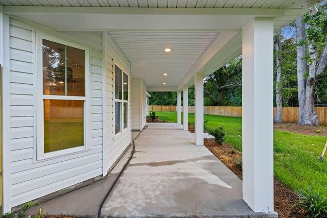6324 N Highway 17, Awendaw, SC 29429