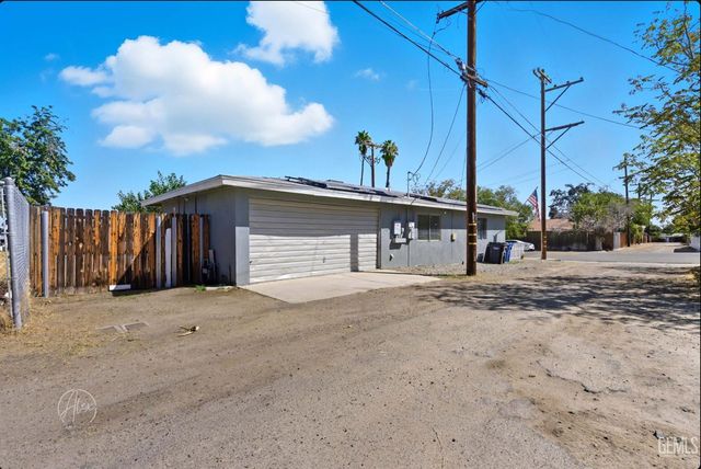 615 2nd Street, Taft, CA 93268