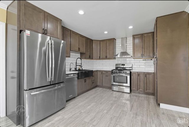 615 2nd Street, Taft, CA 93268