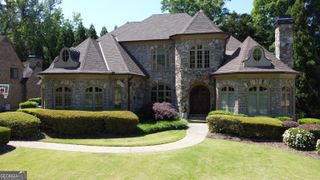 841 Camden Park Court NE, Atlanta, GA 30342