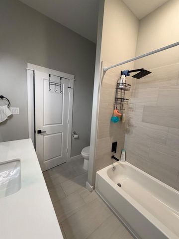 6722 Parker Grove Lane, Houston, TX 77076