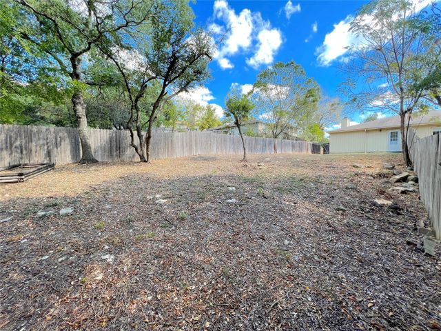 9900 Hundred Oaks CIR B, Austin, TX 78750