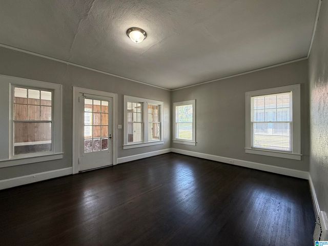 632 OAKLAND AVENUE, Fairfield, AL 35064