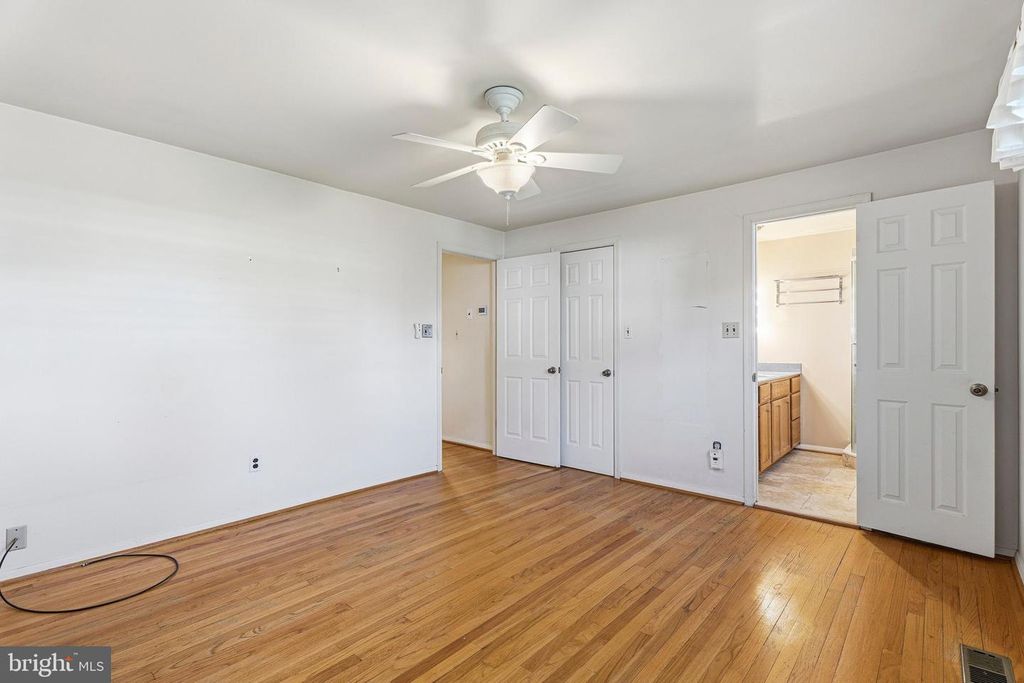Image 20 of property listing at 2407 EASTRIDGE RD, Lutherville Timonium, MD 21093