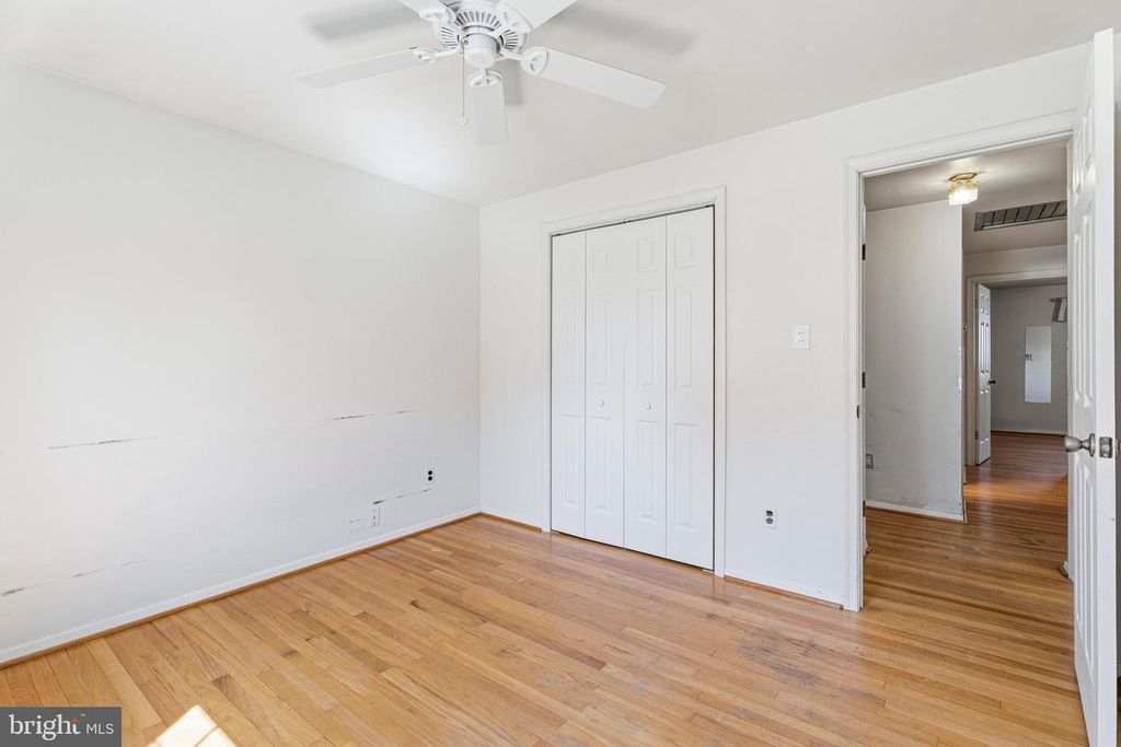 Image 26 of property listing at 2407 EASTRIDGE RD, Lutherville Timonium, MD 21093