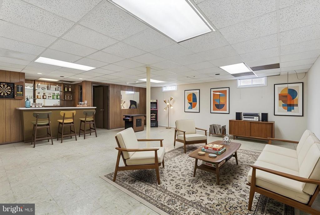 Image 32 of property listing at 2407 EASTRIDGE RD, Lutherville Timonium, MD 21093