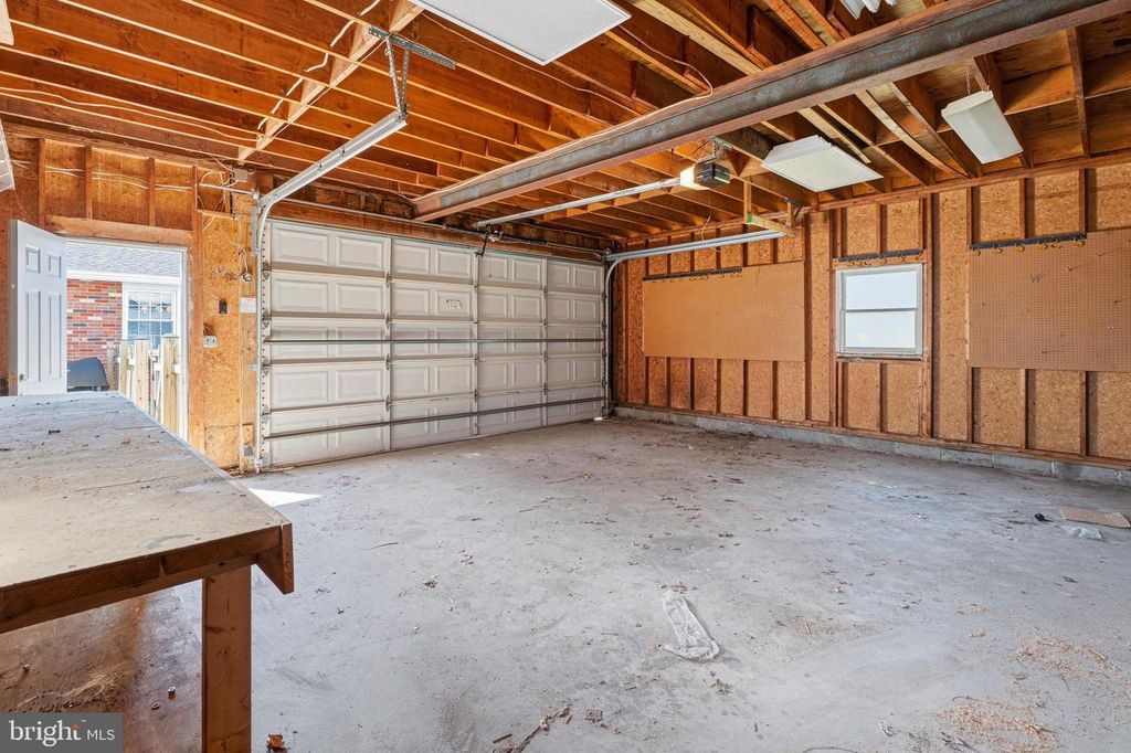 Image 35 of property listing at 2407 EASTRIDGE RD, Lutherville Timonium, MD 21093