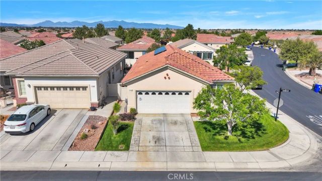 11170 Avonlea Road, Apple Valley, CA 92308