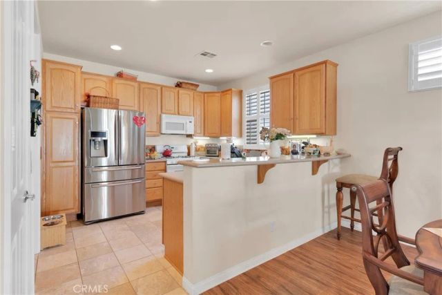 11170 Avonlea Road, Apple Valley, CA 92308