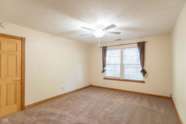 108 Meadowview Drive, Mooresville, IN 46158