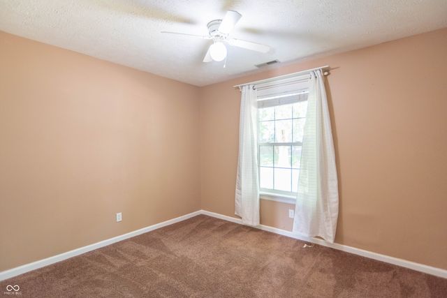 108 Meadowview Drive, Mooresville, IN 46158