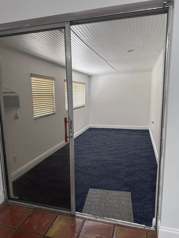 19823 NW 64th Place, Hialeah, FL 33015