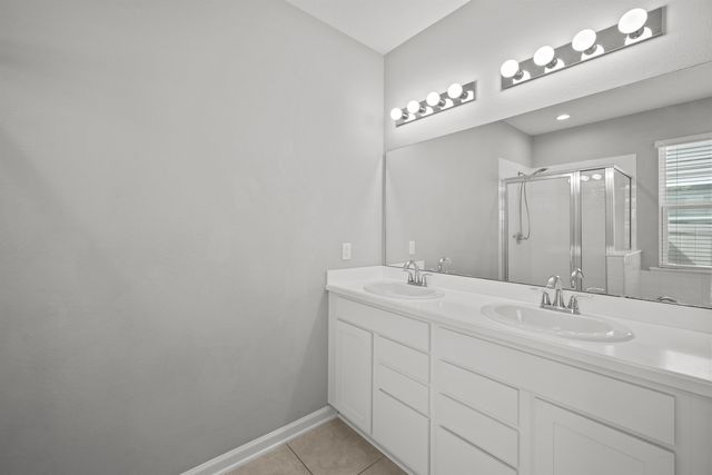 82 Willow Lake Dr, St Augustine, FL 32092