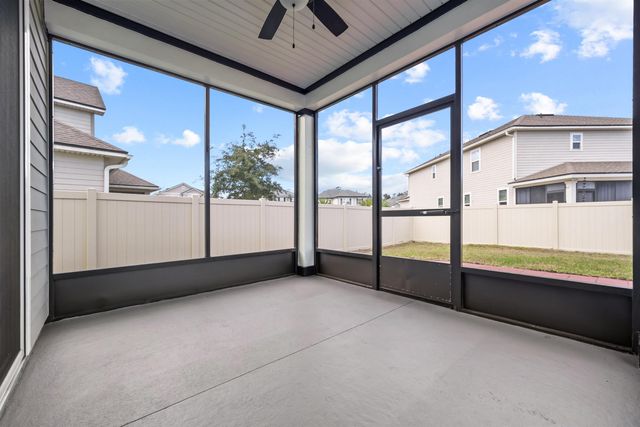 82 Willow Lake Dr, St Augustine, FL 32092