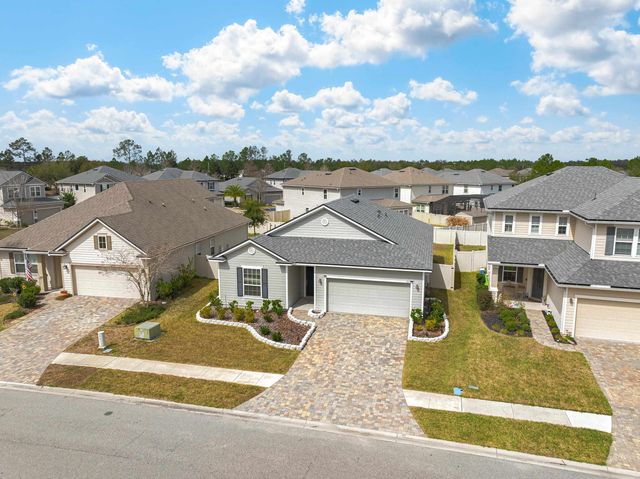 82 Willow Lake Dr, St Augustine, FL 32092