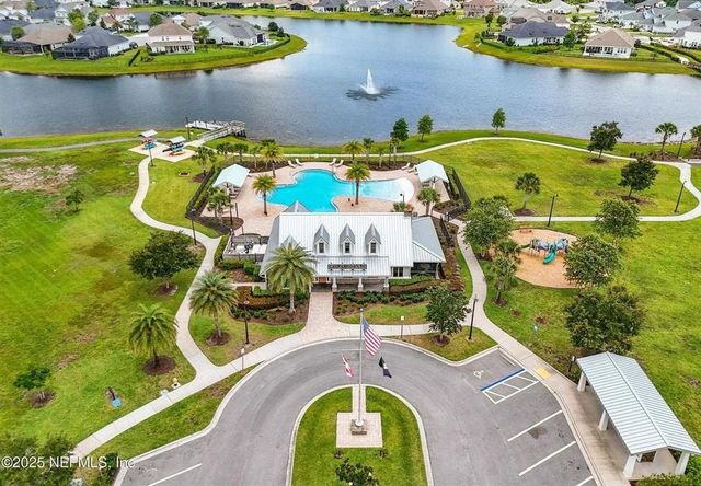 82 Willow Lake Dr, St Augustine, FL 32092