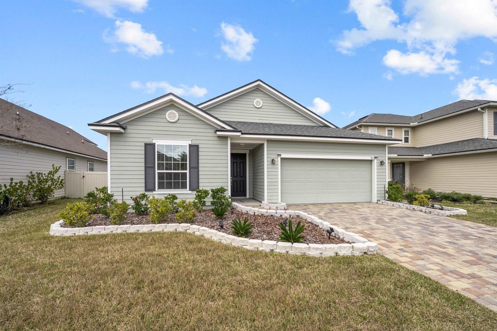 82 Willow Lake Dr, St Augustine, FL 32092