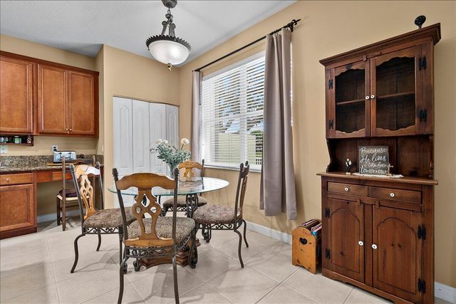 135 Hamilton Terrace, West Palm Beach, FL 33414