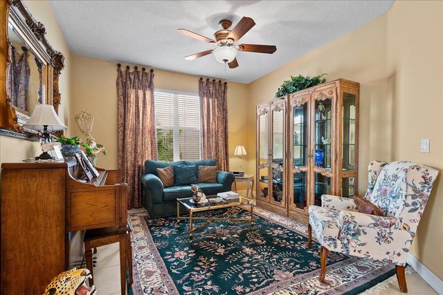 135 Hamilton Terrace, West Palm Beach, FL 33414