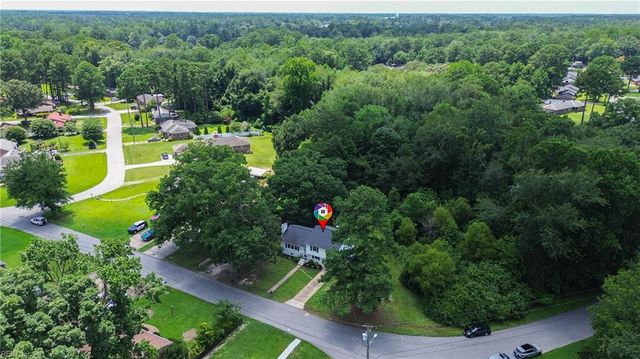 205 Pond DR, Suffolk, VA 23434