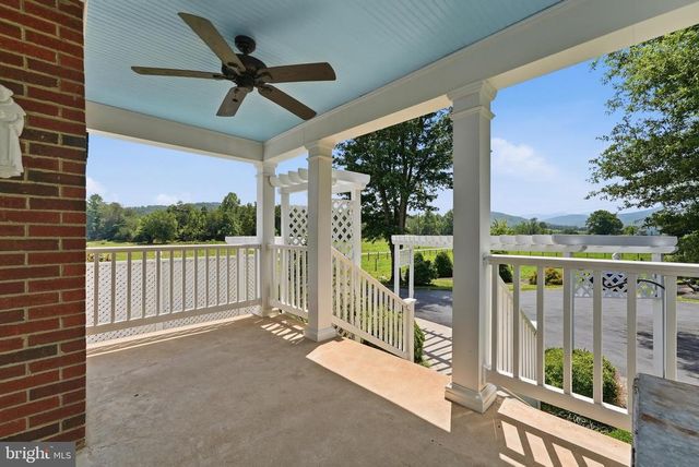 6117 S F T VALLEY RD, Etlan, VA 22719