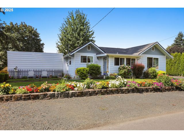 2011 RIVER LOOP 1, Eugene, OR 97404