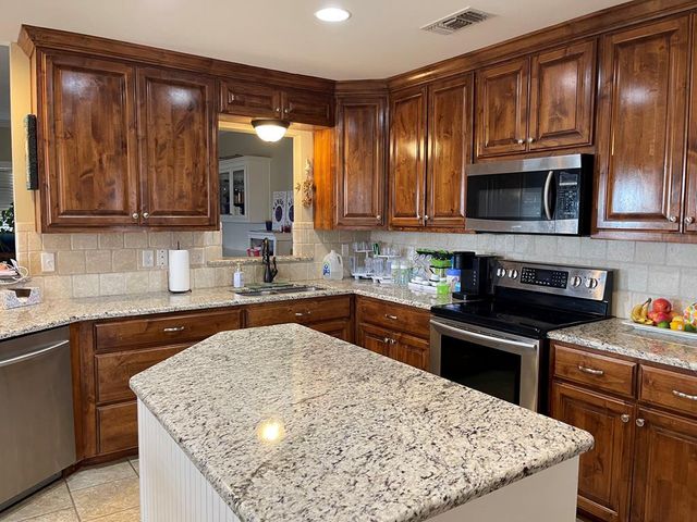 411 Labadie, Sterling City, TX 75951