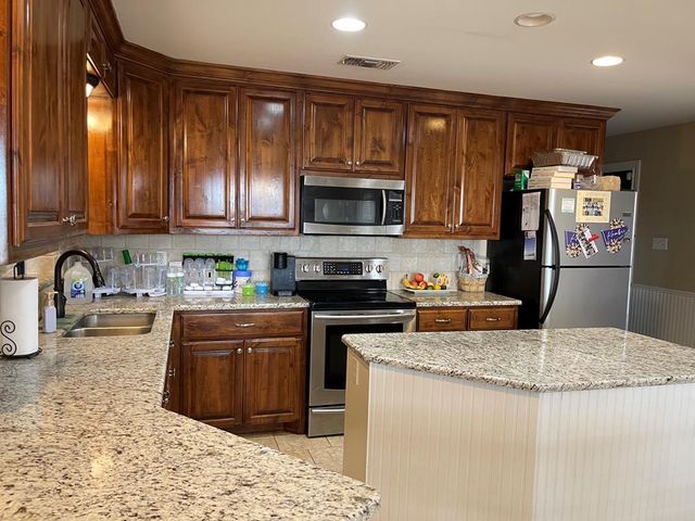 411 Labadie, Sterling City, TX 75951