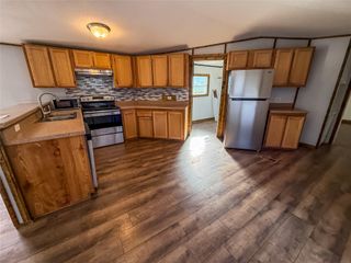 861 County Road 947 C, Alvin, TX 77511