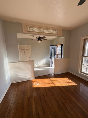 124 Old Highway 96, Burns, TN 37029