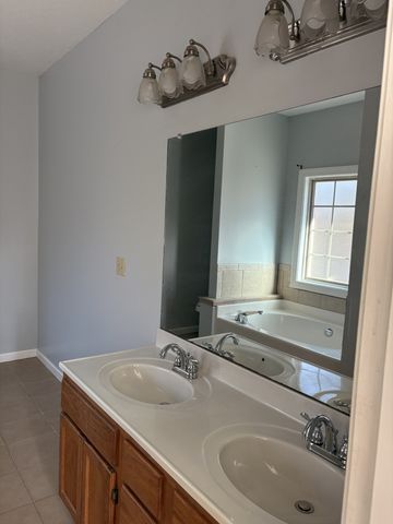 124 Old Highway 96, Burns, TN 37029